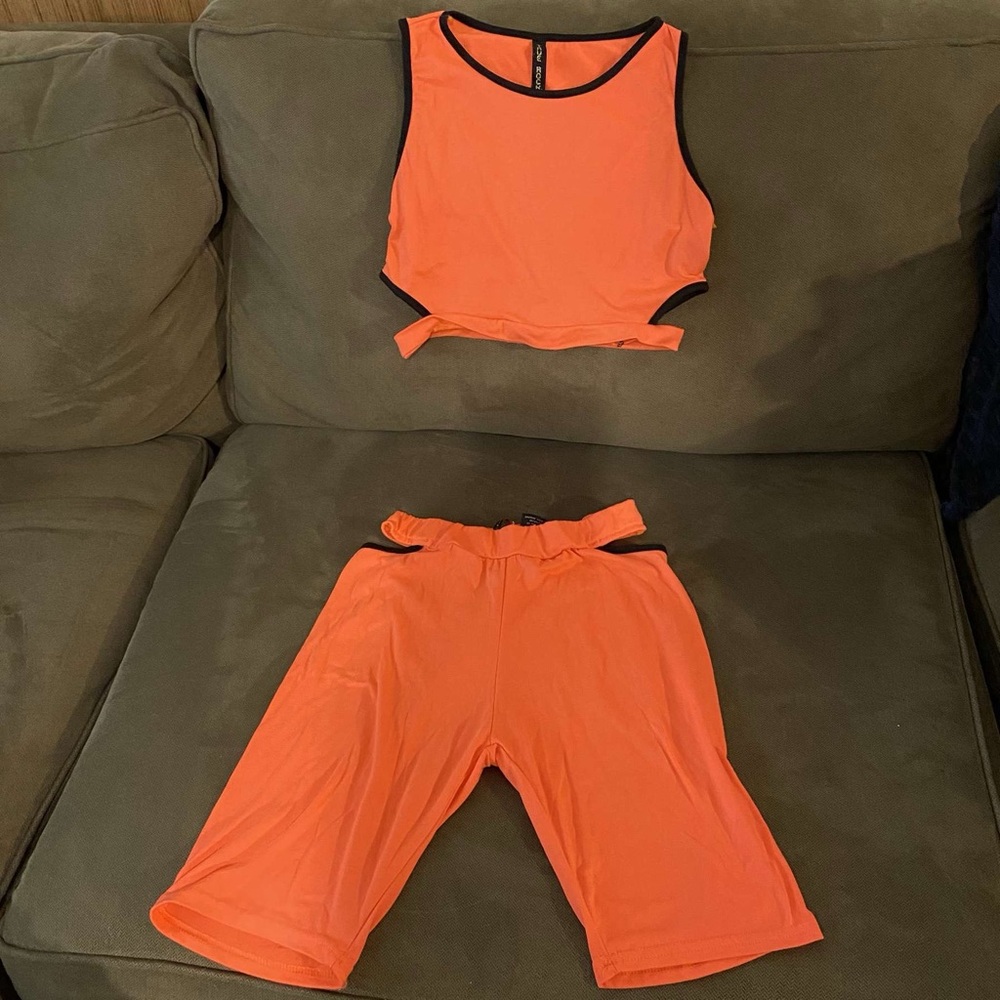 TRUE ROCK Coral Sleeveless Set